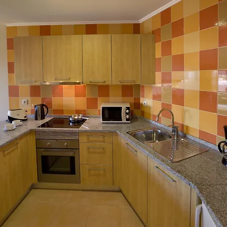 Lägenhetshotell Alfagar 4*