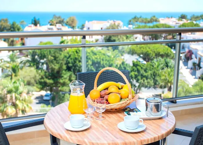 Alfagar Hotel apartamentowy 4*