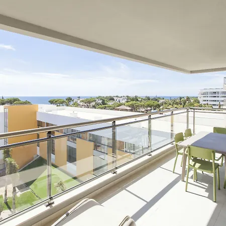 Alfagar Aparthotel 4*