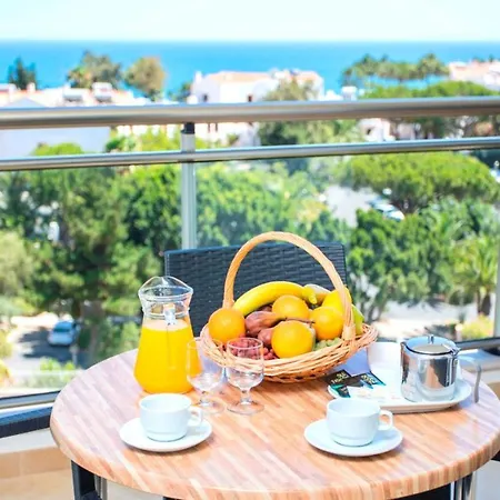 Alfagar Aparthotel 4*