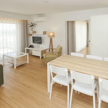 Hotel apartamentowy Alfagar